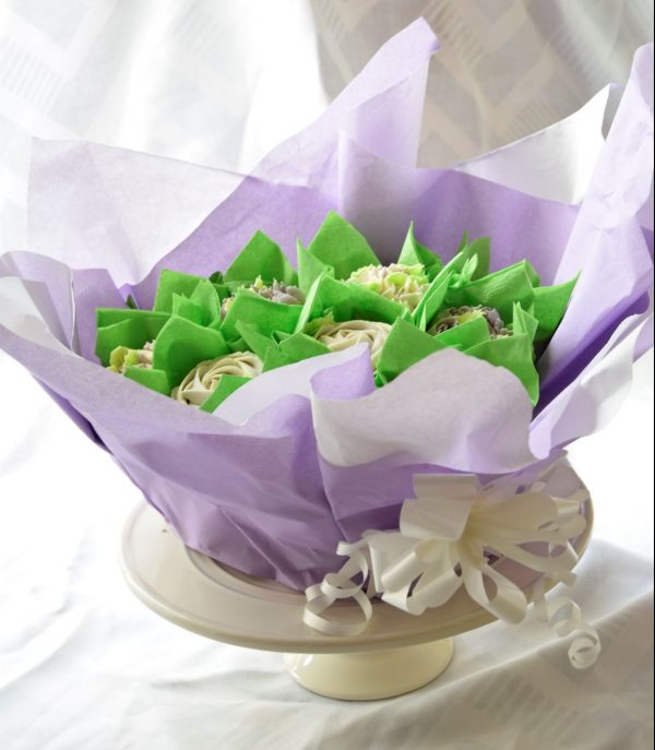 Gorgeous lilac floral cupcake bouquet